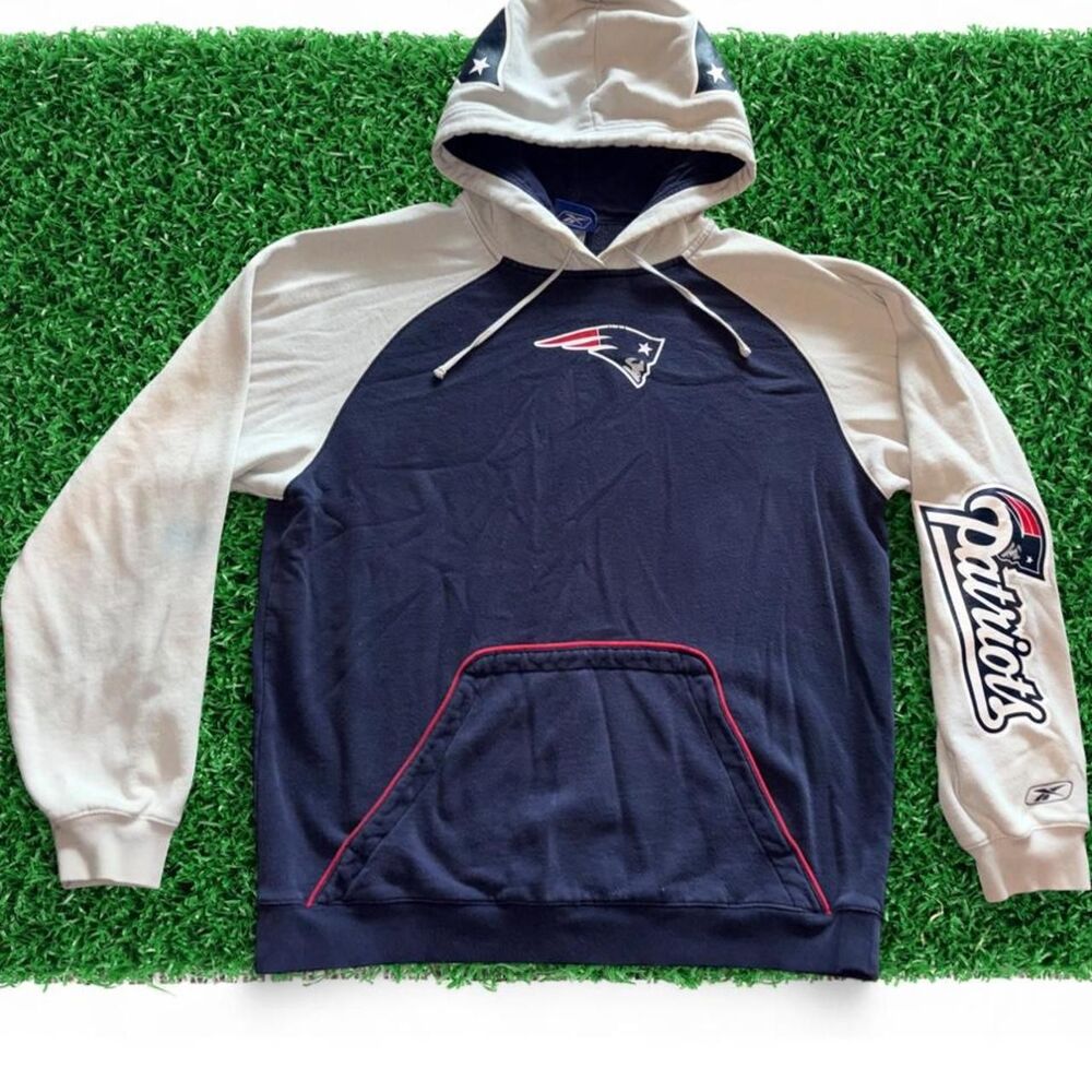 Reebok Men's Navy and Blue Hoodie